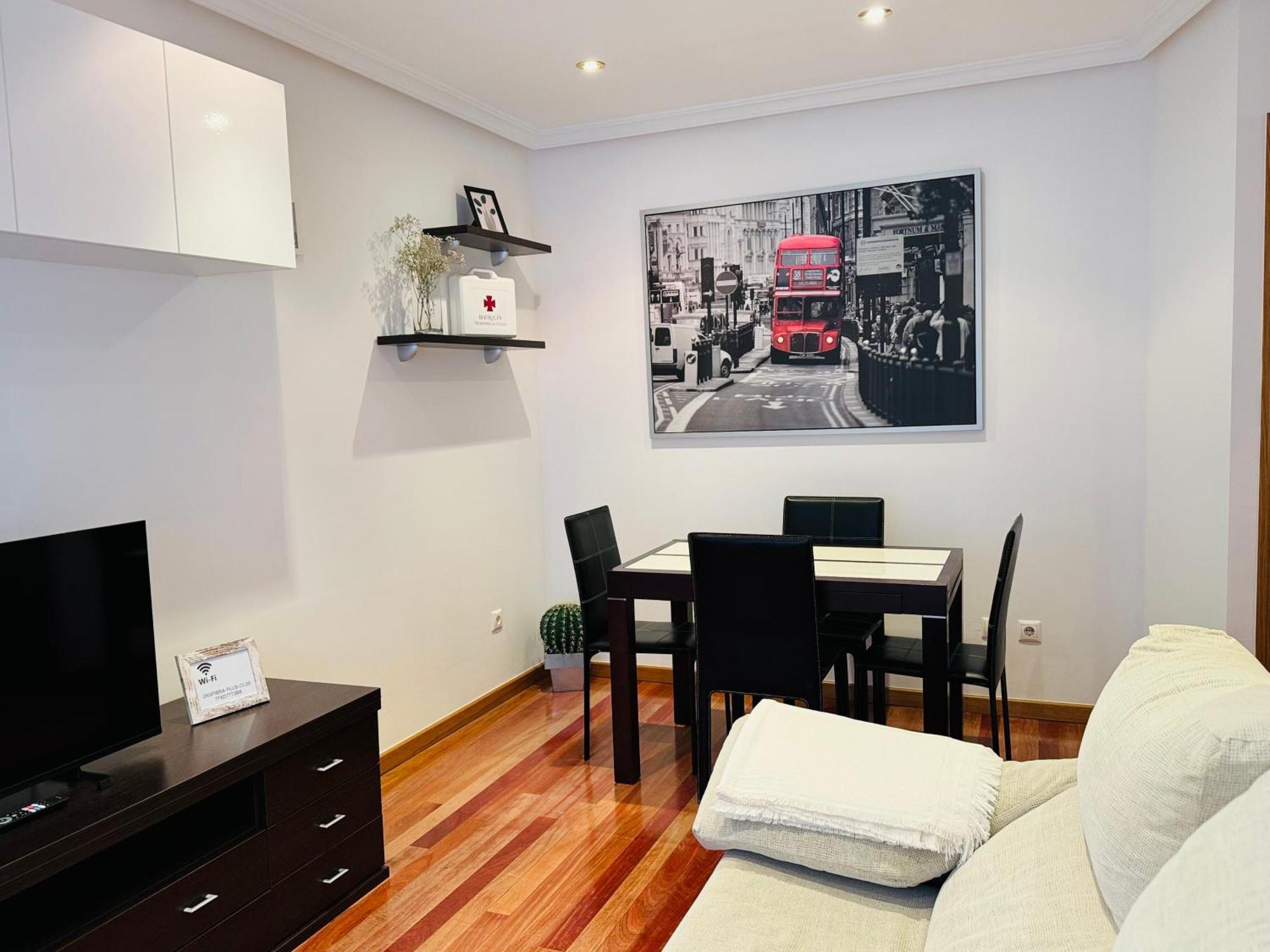 Apartamento Santa Ana - Centro De Gijon - Wifi Zewnętrze zdjęcie